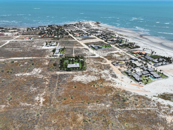 Imagem do terreno Terreno amplo com vista mar próximo à praia em Pontal de Maceió